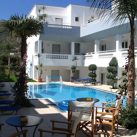 Emerald Hotel Малиа Екстериор снимка