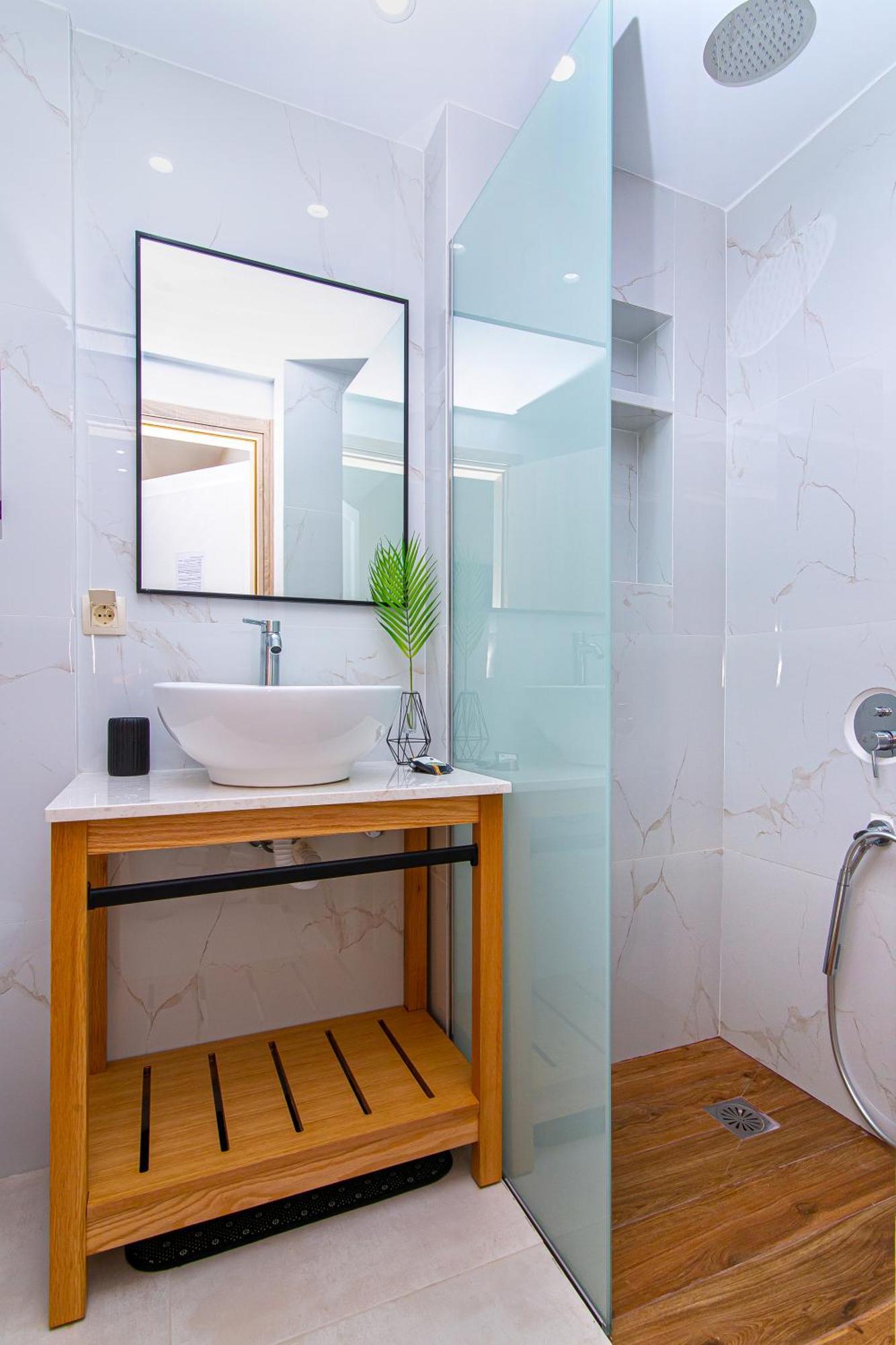 Emerald Hotel Малиа Екстериор снимка