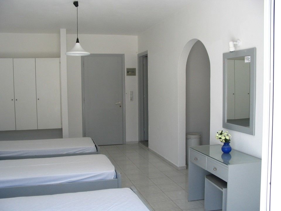 Emerald Hotel Малиа Екстериор снимка